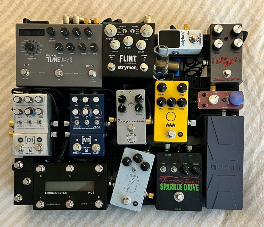 UPPERROOM pedalboard
